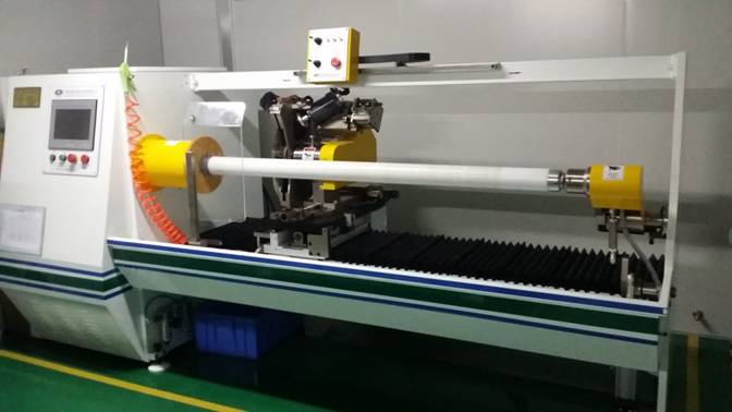 Automatic cutting machine